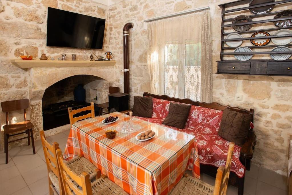 Appartamento Petra Vori House Esterno foto